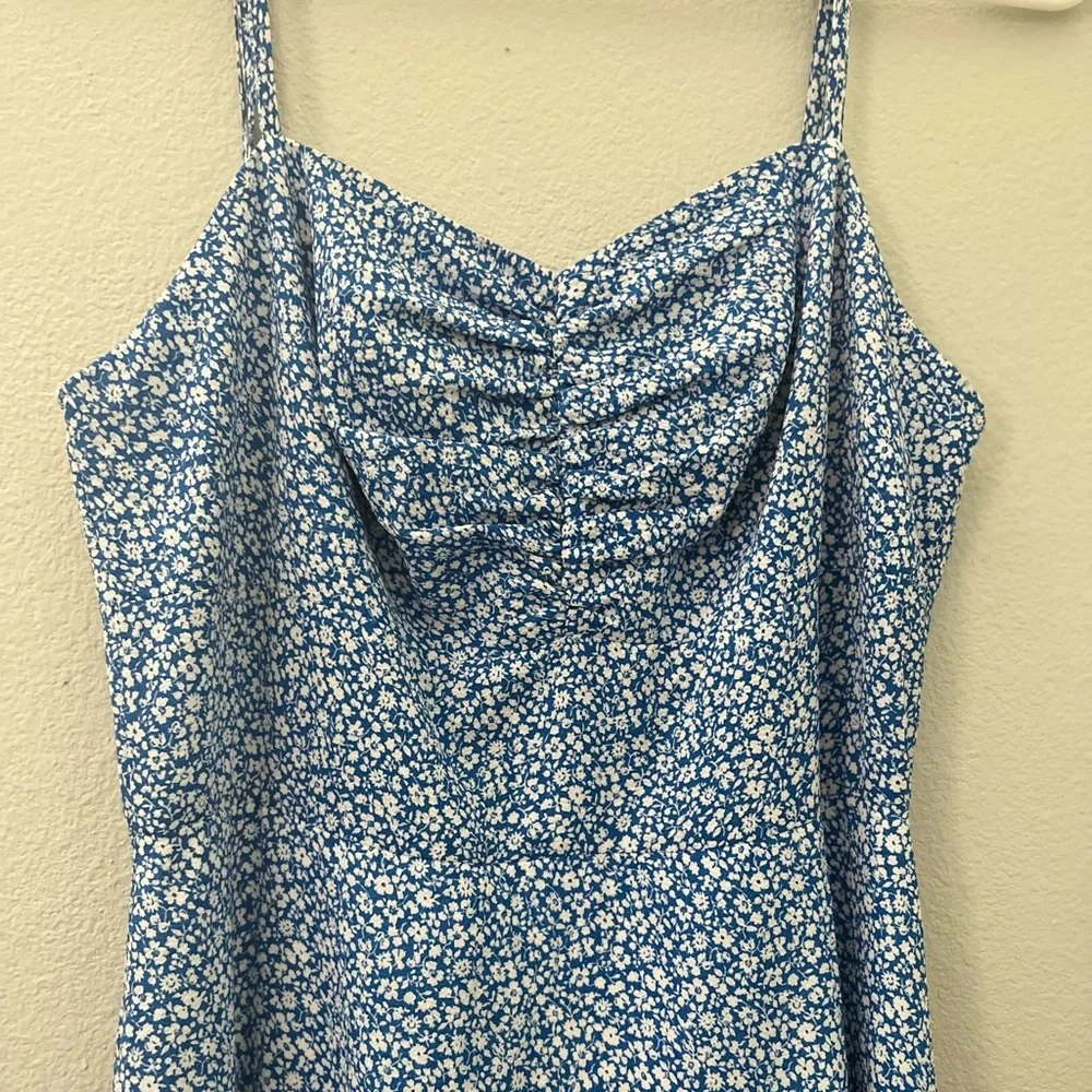 Beautiful Blue summer dress. - Picture 2 of 3